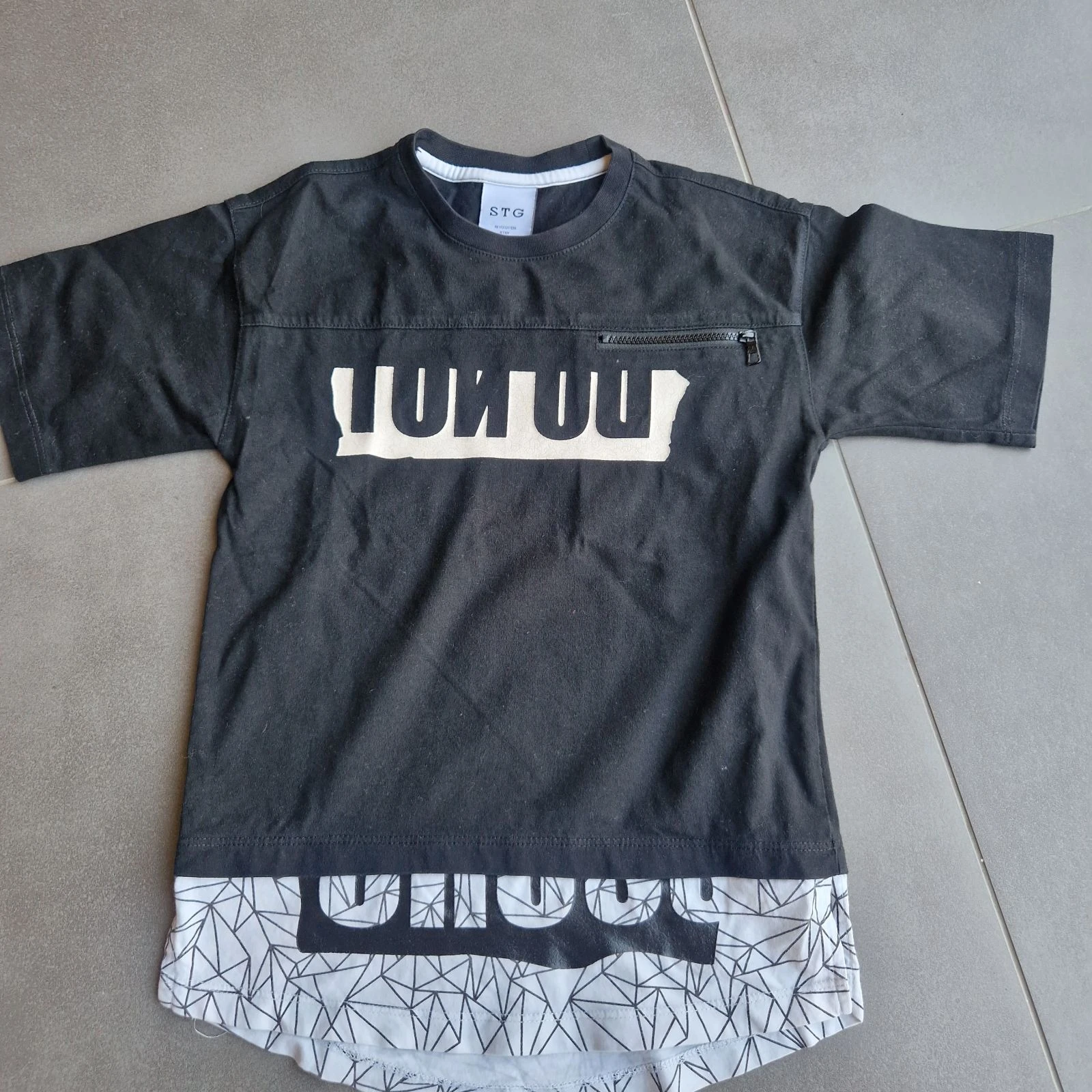 T-shirt menino STG